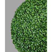 Élethű megjelenésű, nagyméretű, UV-álló, dekorációs bukszus gömb.