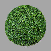 Élethű megjelenésű, nagyméretű, UV-álló, dekorációs bukszus gömb.