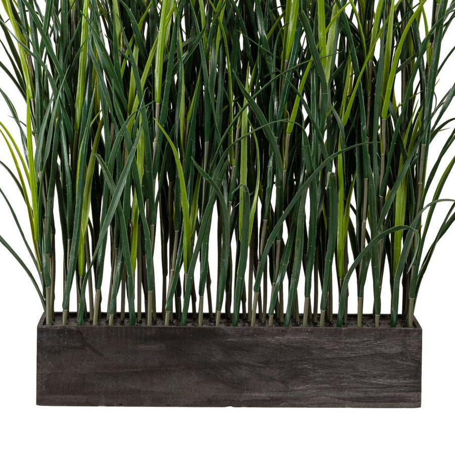 120 cm magas és 60 cm hosszú, élethű díszfű térelválasztó faládában.