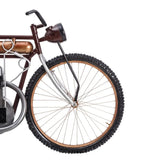 A vintage stílusú, Indian motorkerékpár replika kormány részlete.