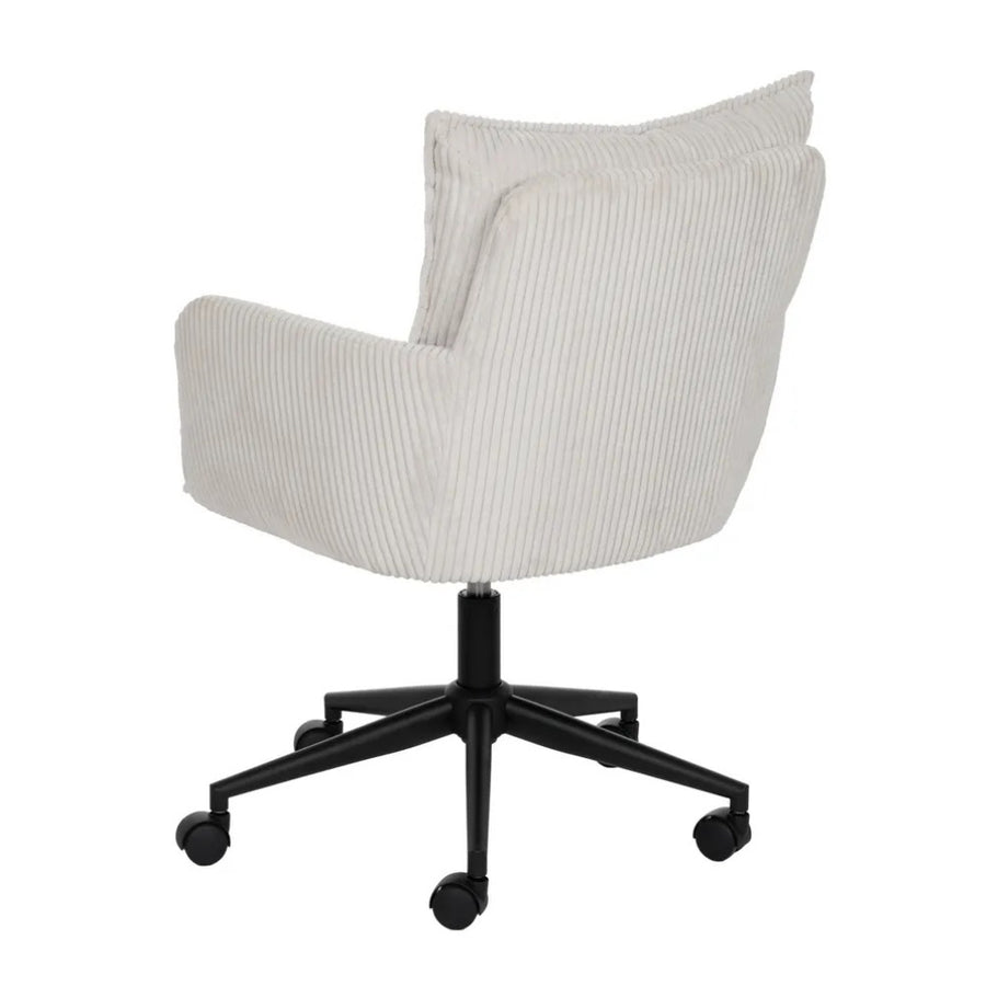 Modern, állítható magasságú, világosszürke színű, kárpitozott görgős irodai forgószék.