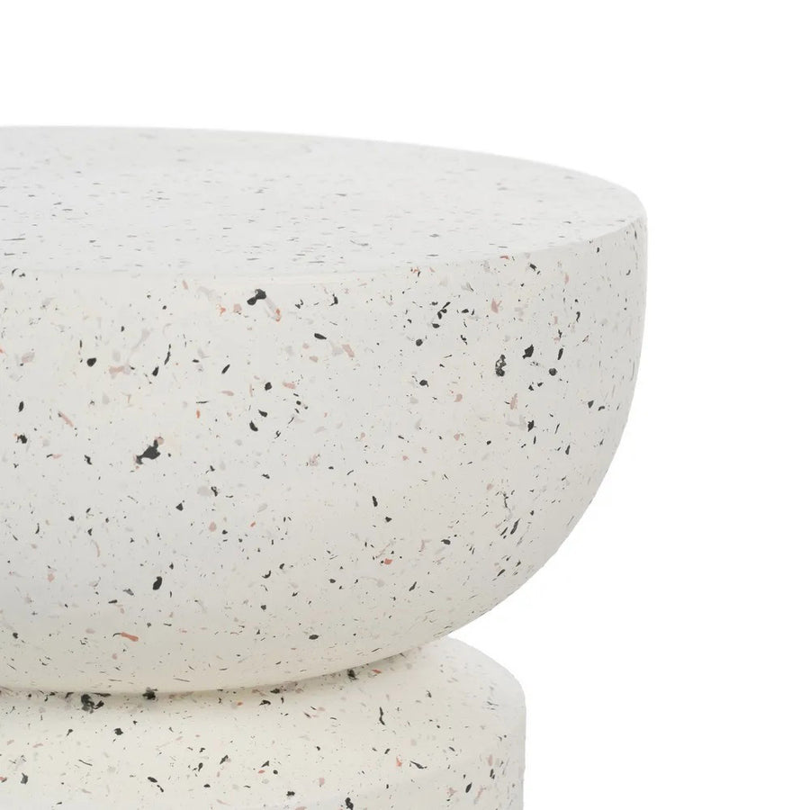 kerek terrazzo lerakóasztal felső részének részlete