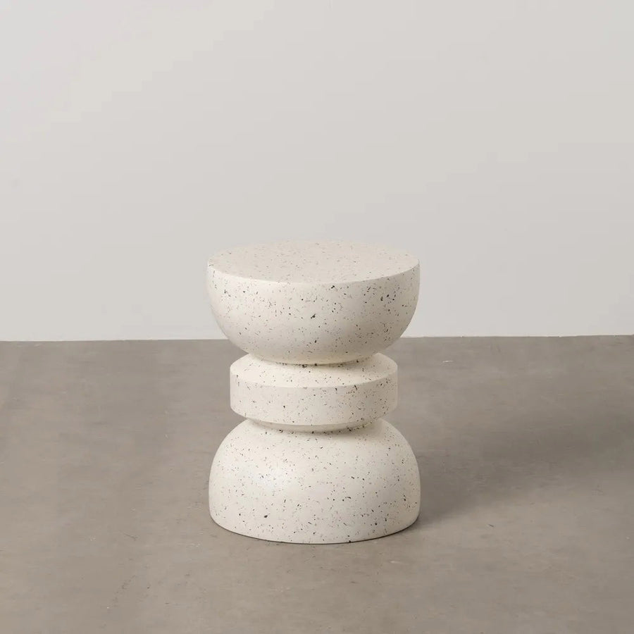 fehér terrazzo hatású lerakóasztal termékfotó 