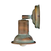 Vintage stílusú, réz spot lámpa egy foglalattal.