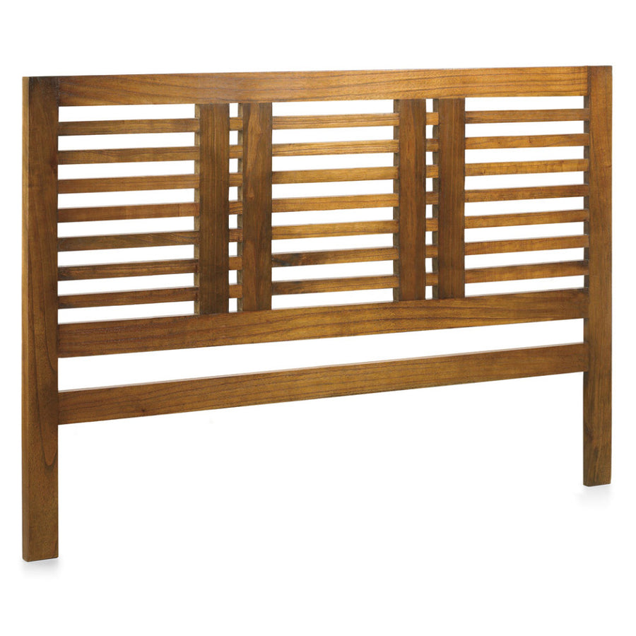 Loft stílusú, tömör mindifából készült, lécezett kivitelezésű, ágyvég.