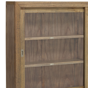 Mindifából készült, kézműves vitrines tároló.