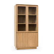 natúr színű, tömör teakfából készült, kétszárnyú üveges vitrinszekrény