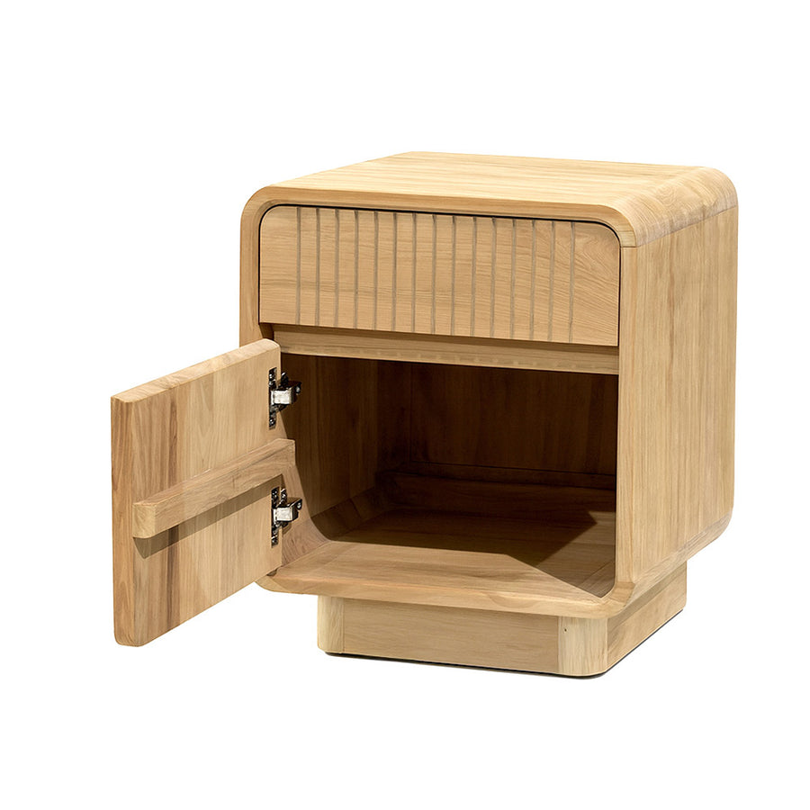 Modern, tömör teakfából készült, natúr színű éjjeliszekrény