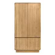 Modern, tömör teakfából készült, natúr színű kétszárnyú ruhásszekrény