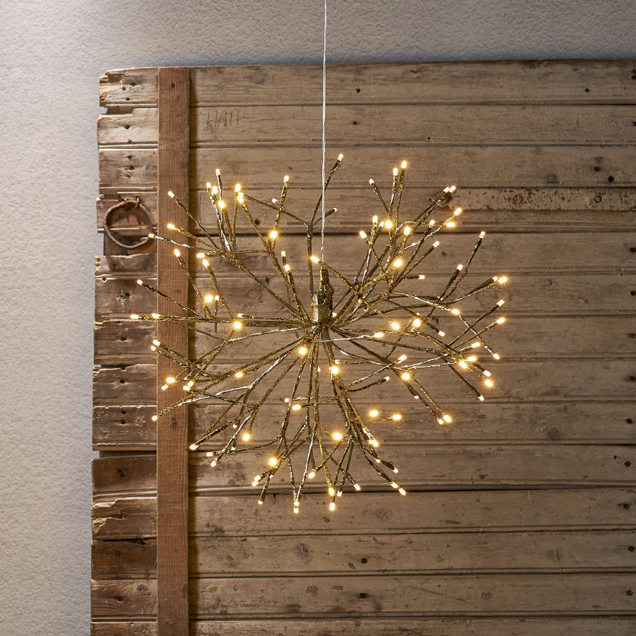 Aranyszínű, gömb formájú, függeszthető karácsonyi ág 120 db LED világítással