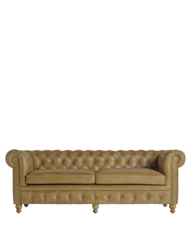 Vintage stílusú, fenyőfa szerkezetű, barna színű bőrrel kárpitozott Chesterfield kanapé.