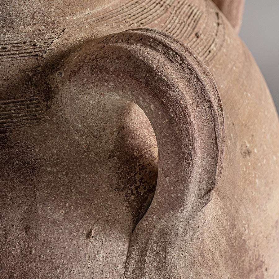 Óriás méretű, antikolt felületű, mediterrán stílusú, terrakotta padlóváza