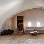 Kortárs stílusú, natúr színű, újrahasznosított fenyőfából készült, vitrines, display szekrény