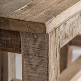 Konzolasztal részlet – újrahasznosított fenyőfa asztallap és sarokkialakítás