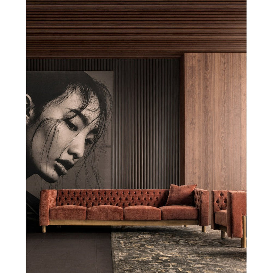 Kortárs stílusú, fenyőfából és tölgyfából készült, burgundi vörös színű, bársonyhatású poliészter szövettel kárpitozott kanapé