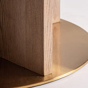 Kortárs, fenyőfa értezőasztal, salakvörös színű, terrazzo fedlappal és aranyszínű fém talapzattal