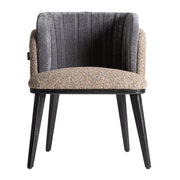 Kortárs, kaucsukfából készült étkezőszék, homokszínű kárpitozással és acélszürke színű, bársony háttámlával