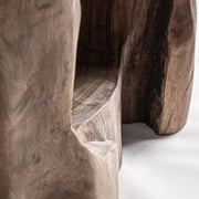 Khaled dohányzóasztal belső polc részlet – íves kivájt nyílás