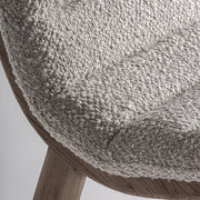 Jacquard szék háttámla közelről – buklé hatású poliészter kárpit