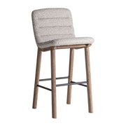 Jacquard bárszék háromnegyedes nézet – natúr nyírfa és bézs buklé kárpit