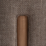 Süllyesztett fa lábak – Carlton fotel lábazat részlet