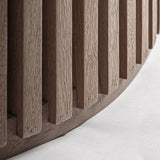 Függőleges lécezés részlete – mangófa dohányzóasztal oldalfal