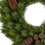 ABIES zöld mű jegenyefenyő koszorú élethű tűlevelei és termései.