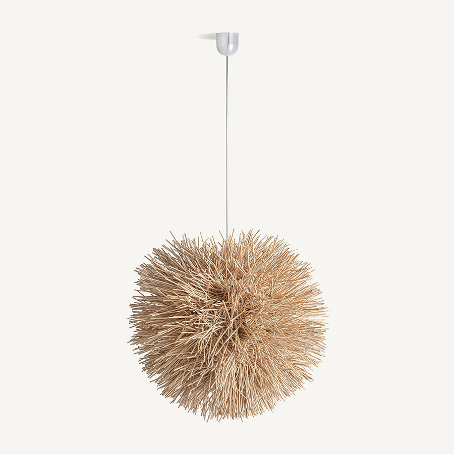 Gömb formájú, fészekszerű kézműves design függeszték lámpa.