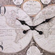 Vintage stílusú, fémből készült, fekete valamint vintage barna színű, 80 cm átmérőjű falióra.