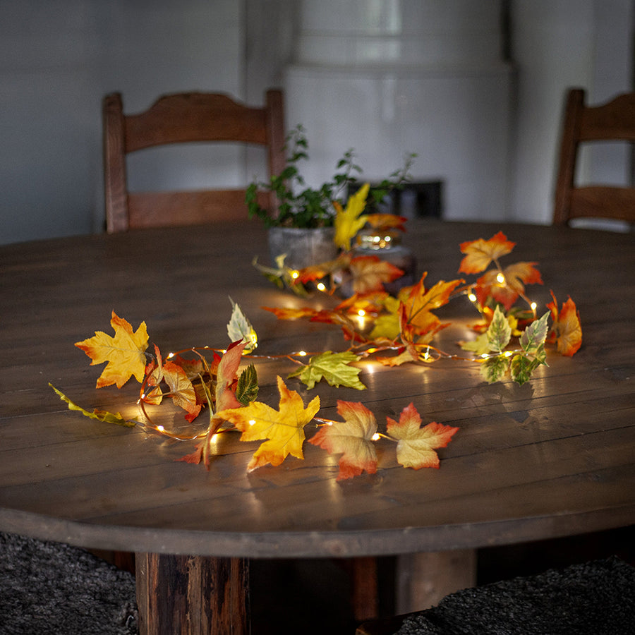AUTUMN világító őszi levél girland asztali dekorációként