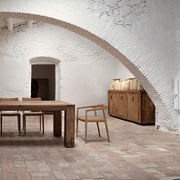 Natúr színű, újrahasznosított fenyőfából készült, kézműves tálaló.