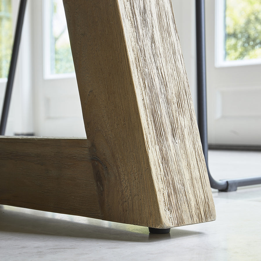 BALI 240 cm fa étkezőasztal alsó szerkezeti részlete, stabil tartós kivitel