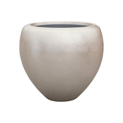 BAQ Metallic Couple Matt Light Champagne kaspó 50 cm-es méretben, visszafogott fényű, világos bézs színben.