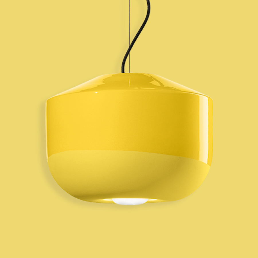 Formatervezett kortárs design függeszték lámpa.