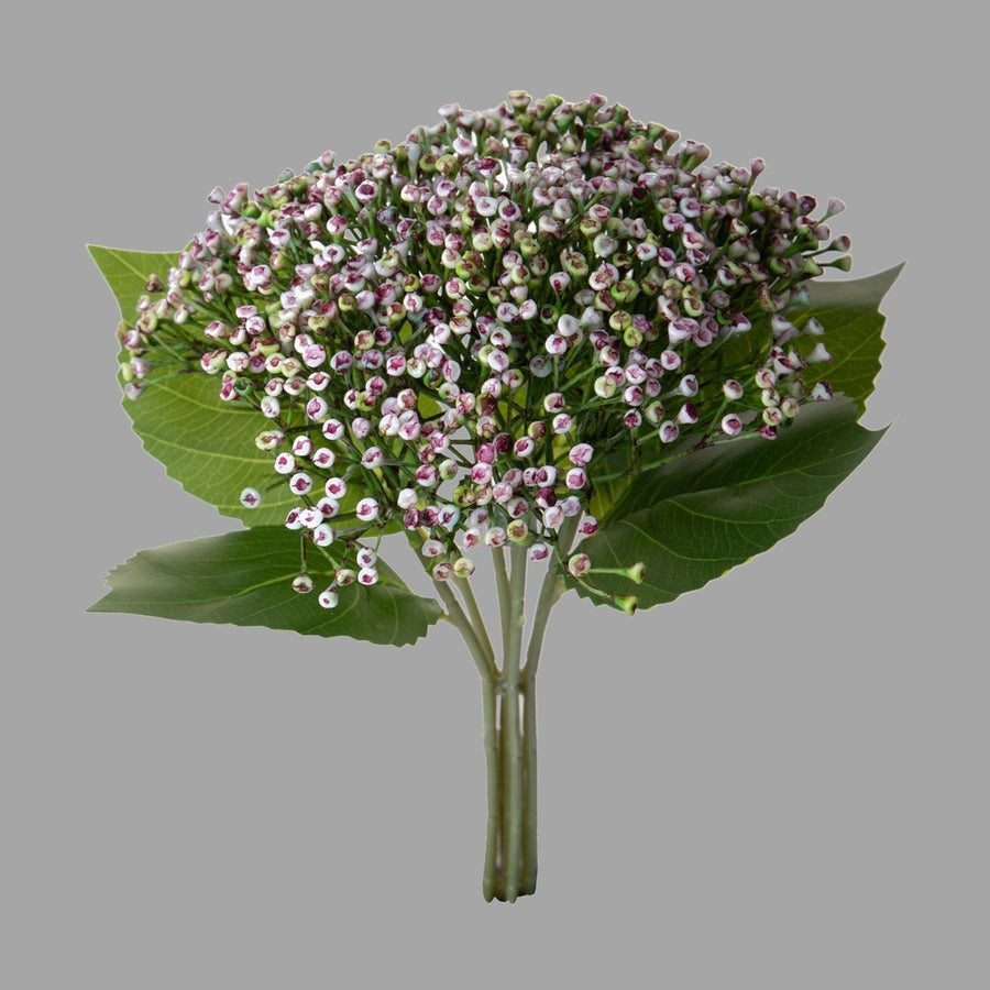 Lila színű bimbós mű hortenzia csokor.