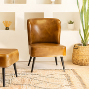 Cadillac bőr klubfotel retró hangulatú enteriőrben