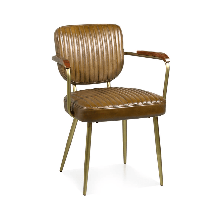 cambridge-konyakbarna-bor-karosszek-moy-606200.png – Konyakbarna bőr karosszék mahagónifa karfával, elölnézet.