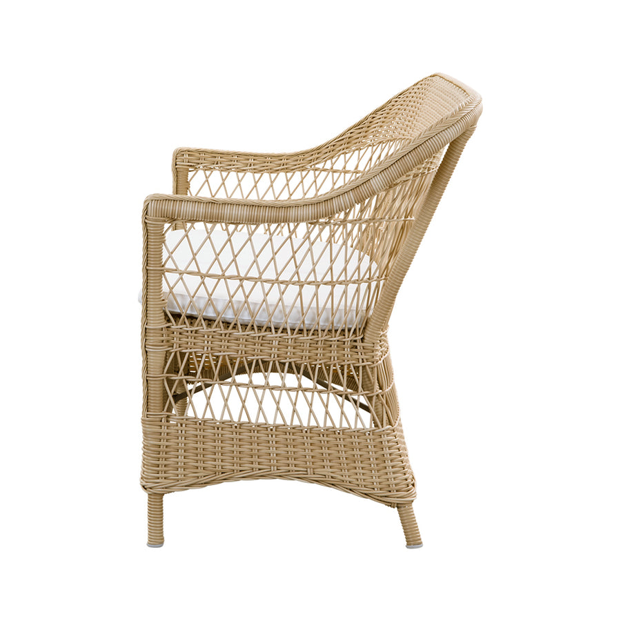 Natúr színű, 2 személyes műrattan kerti kanapé.