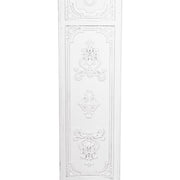 Díszes barokk mintázatú középső szakasz a Casa Roma fehér falpanelből.