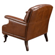 Hátulnézet – Chester bőrfotel sima kárpitozott háttal és fa lábakkal.