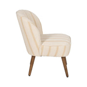 Fotel oldalnézetből – lekerekített háttámla és kényelmes ülőfelület.