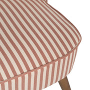 Ülőfelület közelről, pamut-poliészter szövet terrakotta csíkozással.