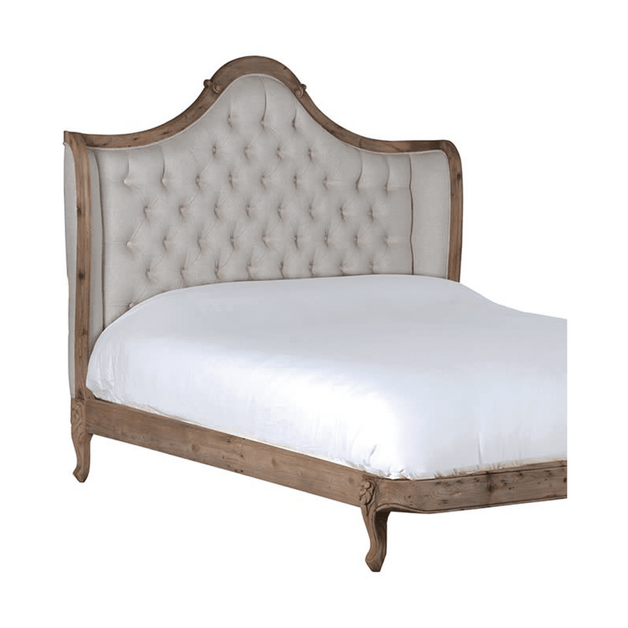 Natúr színű, ekrüszínű szövettel kárpitozott kézműves franciaágy.