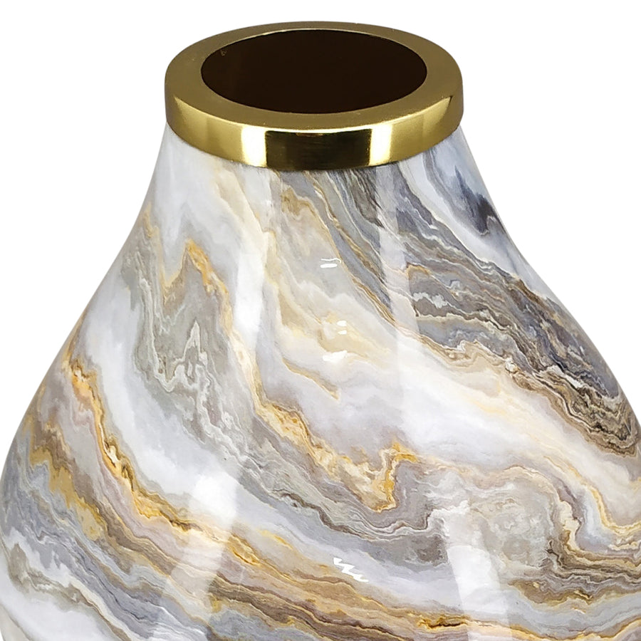 Fémből készült, márvány mintás kézműves design váza.