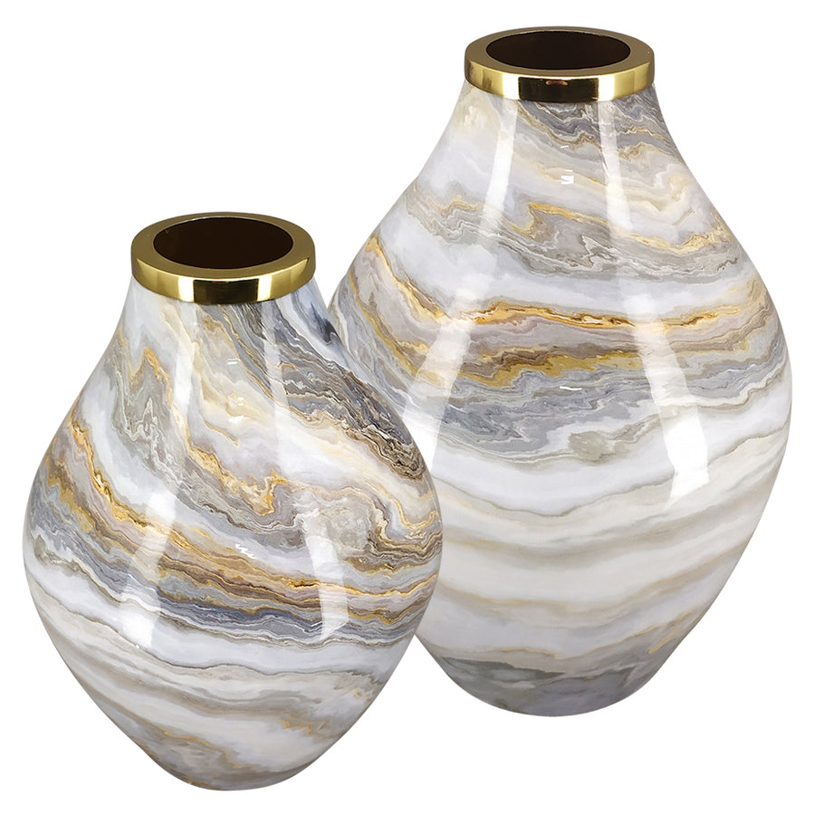 Fémből készült, márvány mintás kézműves design váza.
