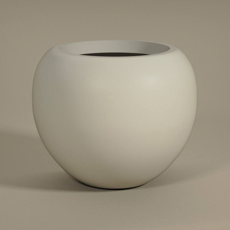 Selyemfehér ELEMENTAL STREAM M fiberglass kaspó elegáns gömb formával