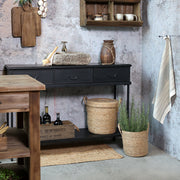 Ipari stílusú fekete fém asztal előszobába vagy nappaliba