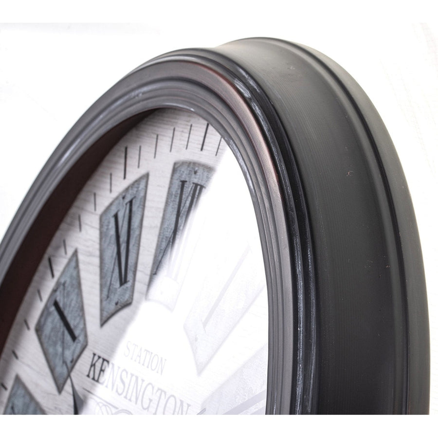 Vintage, loft stílusú, fémből készült, fekete-szürke színű nagy falióra.