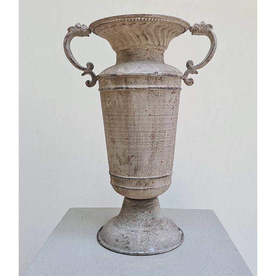 Antikolt felületű, szürke színű, fém dekor váza.