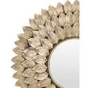 Modern stílusú, aranyszínű fém falitükör.